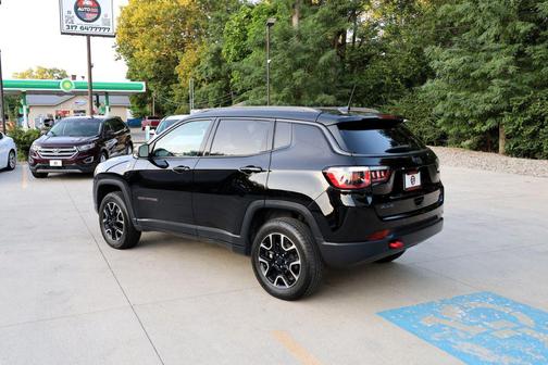 2020 Jeep Compass Trailhawk