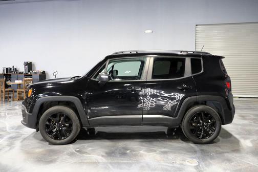 2017 Jeep Renegade Altitude