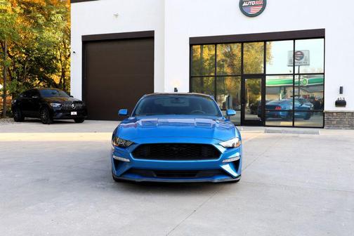 2020 Ford Mustang EcoBoost