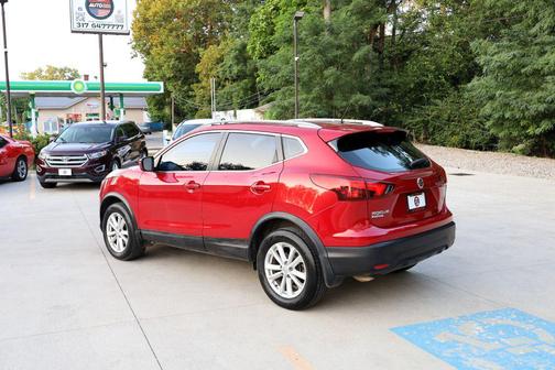 2017 Nissan Rogue Sport SV