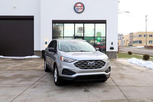 2021 Ford Edge SE