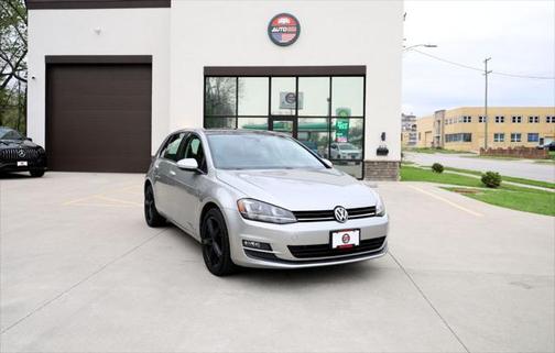 2015 Volkswagen Golf Auto TSI SE