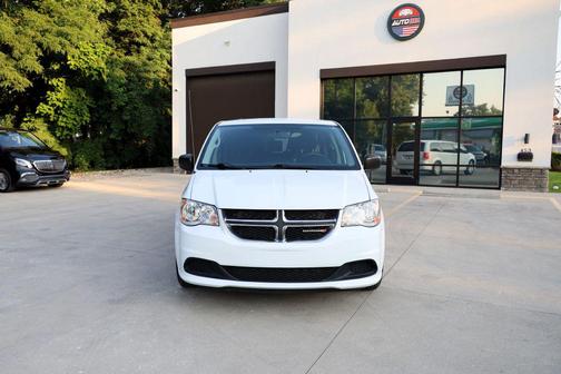 2016 Dodge Grand Caravan AVP/SE