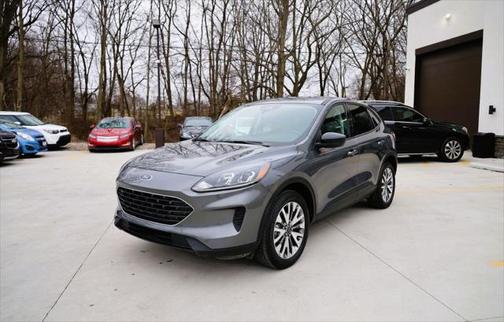 2021 Ford Escape SE