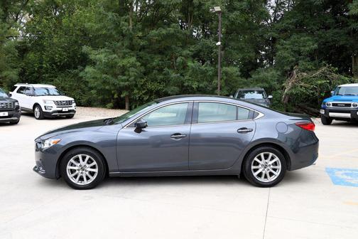 2016 Mazda Mazda6 i Sport