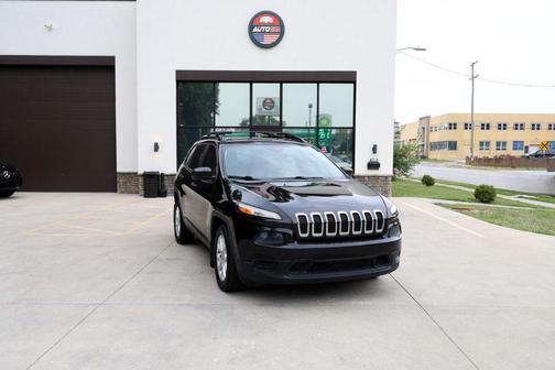 2015 Jeep Cherokee Sport