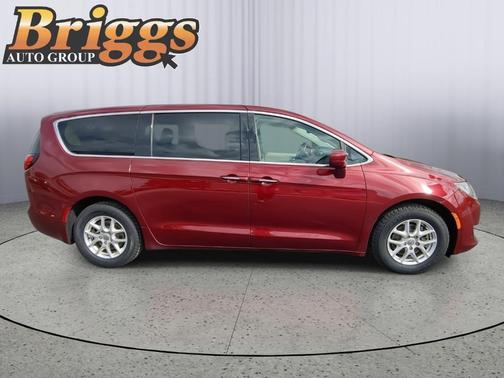 2020 Chrysler Pacifica Touring