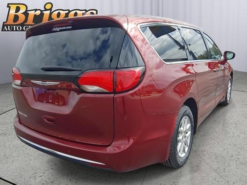 2020 Chrysler Pacifica Touring