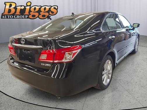 2011 Lexus ES 350 Base