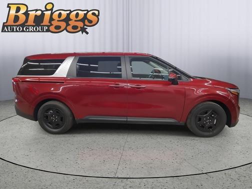 2025 Kia Carnival LXS