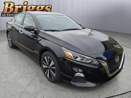 2021 Nissan Altima 2.5 SV