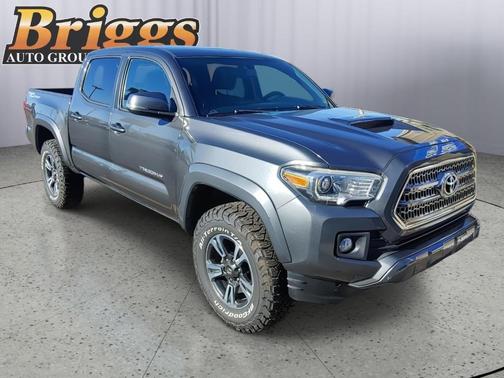 2017 Toyota Tacoma SR5