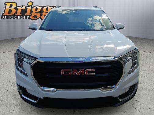Summit White 2024 GMC Terrain SLE