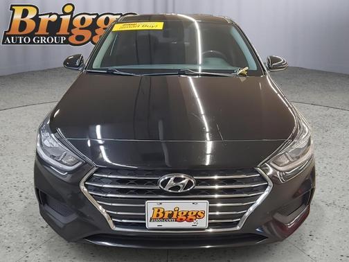 2022 Hyundai Accent SE