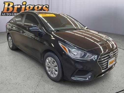 2022 Hyundai Accent SE