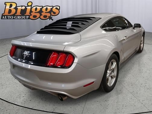 2017 Ford Mustang V6