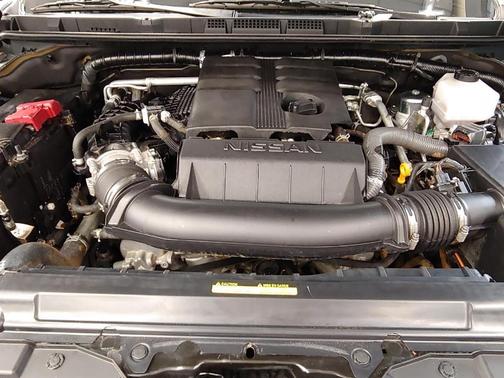 2024 Nissan Frontier SV