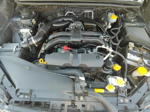 Crystal Black Silica 2016 Subaru Crosstrek 2.0i Premium