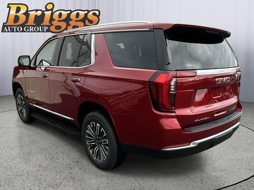 2025 GMC Yukon Elevation