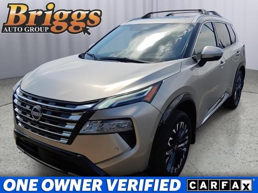 Champagne Silve 2026 Nissan Rogue Platinum