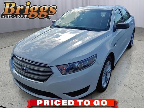 2018 Ford Taurus SE