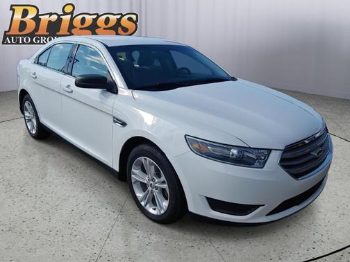 2018 Ford Taurus SE