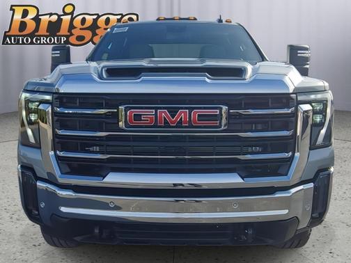 2026 GMC Sierra 3500 SLE