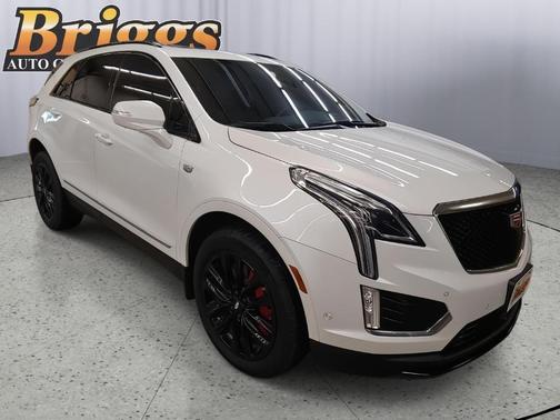 2023 Cadillac XT5 Sport