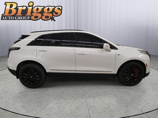 2023 Cadillac XT5 Sport