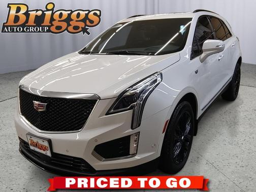 2023 Cadillac XT5 Sport