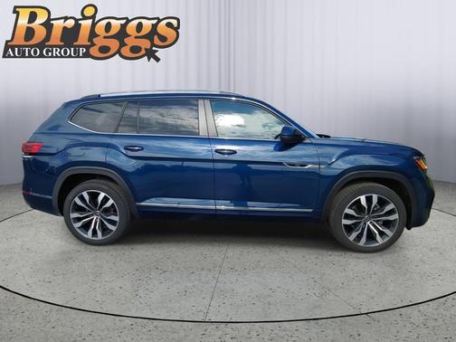 Tourmaline Blue Metallic 2021 Volkswagen Atlas 3.6 V6 SEL R-Line
