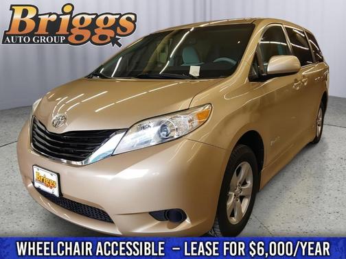 2011 Toyota Sienna LE