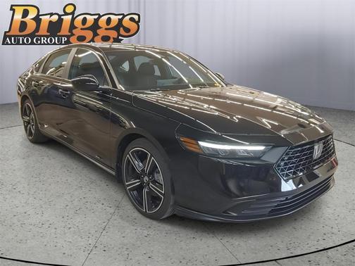 Crystal Black Pearl 2024 Honda Accord Hybrid Sport