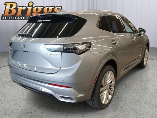 Moonstone Gray Metallic 2026 Buick Envision Avenir
