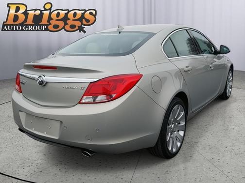 2011 Buick Regal CXL Turbo