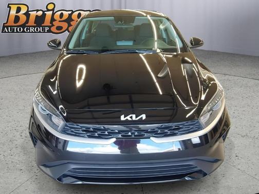 2022 Kia Forte FE