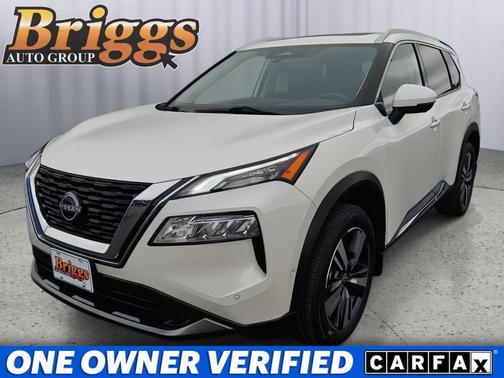 White 2023 Nissan Rogue SL