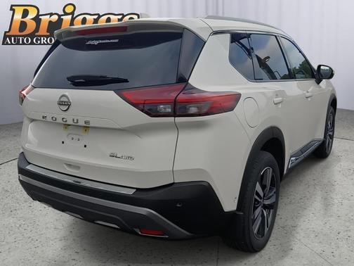 White 2023 Nissan Rogue SL
