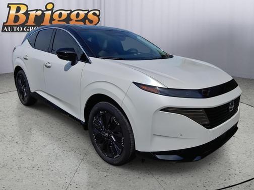 White / Black 2025 Nissan Murano Platinum