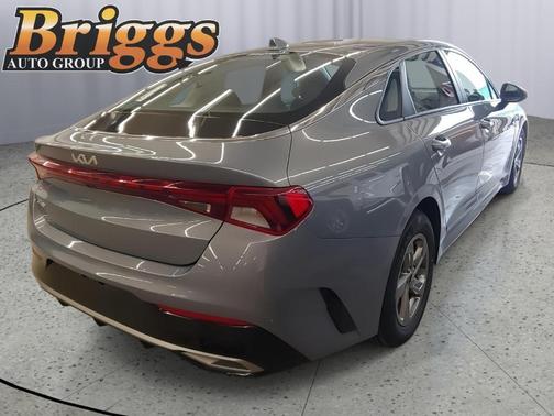 2022 Kia K5 LXS