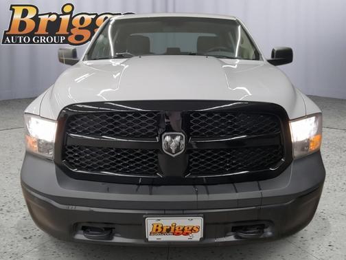 2017 RAM 1500 Tradesman/Express