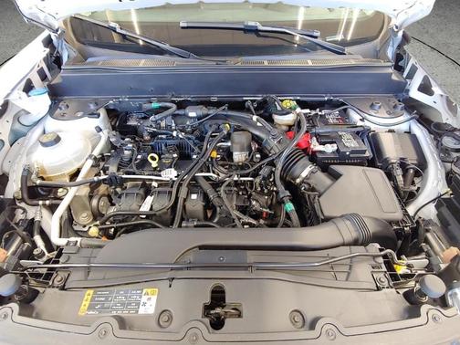 2023 Ford Maverick XL