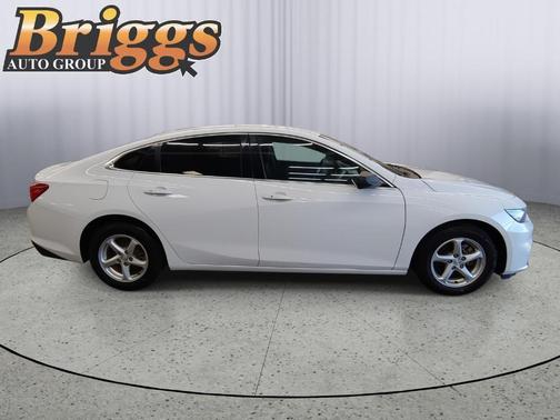 2018 Chevrolet Malibu 1LS
