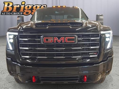 2025 GMC Sierra 2500 AT4