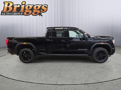 2025 GMC Sierra 2500 AT4