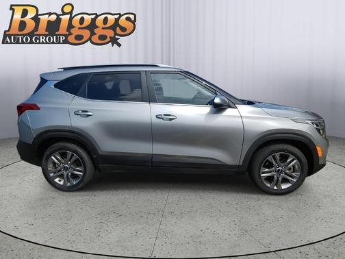 2023 Kia Seltos S