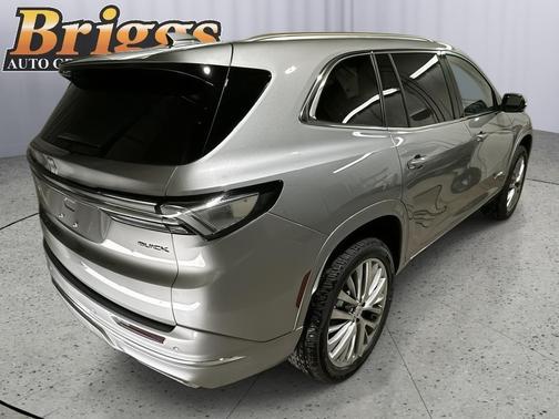 2025 Buick Enclave Avenir