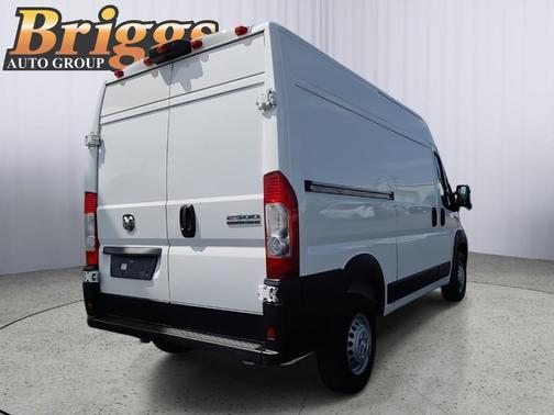 Bright White Clearcoat 2025 RAM ProMaster 2500 High Roof