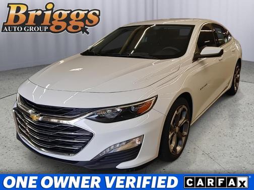 Summit White 2022 Chevrolet Malibu LT