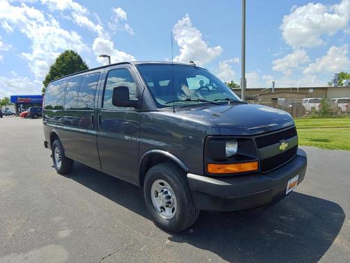 2016 Chevrolet Express 2500 LS